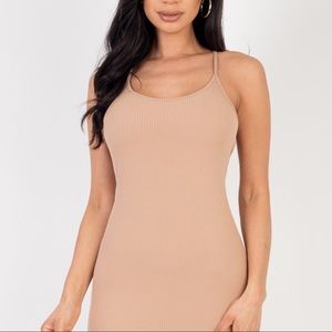 Crisscross tie back dress-Tan